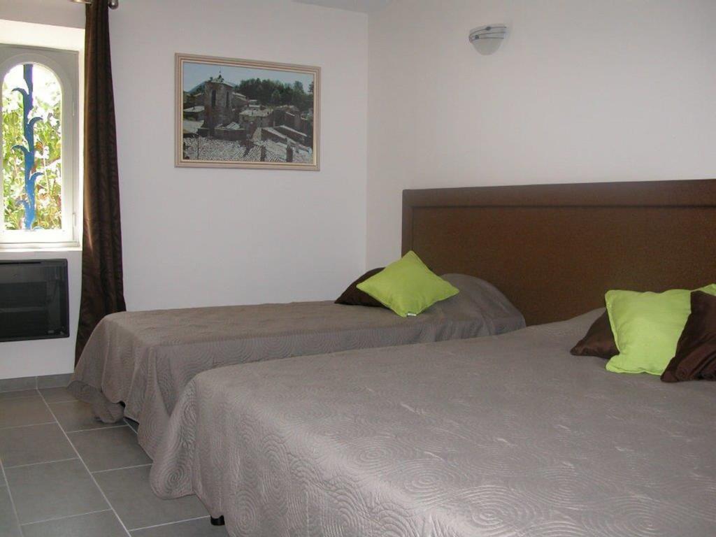 Locations de Vacances Les Flachères  Dieulefit Chambre photo