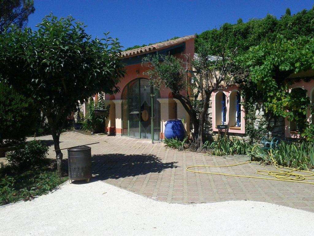 Locations de Vacances Les Flachères  Dieulefit Chambre photo